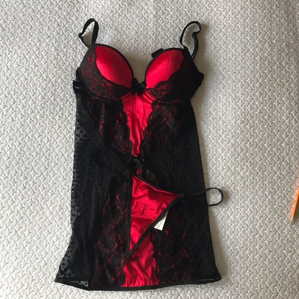 NWOT - The Escante Collection - Two-Piece Set